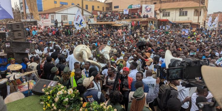 Meetings au rond-point VGH à Butembo : entre absence d’espace public et stratégie politique
