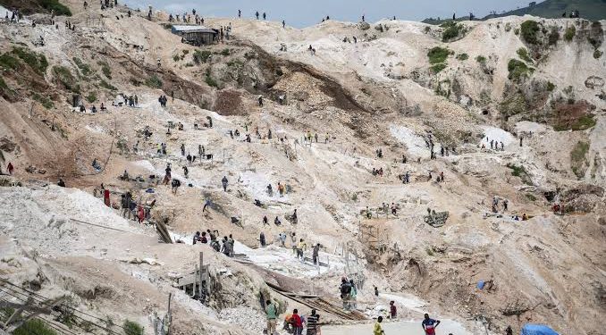 Éboulement dans le périmètre minier de Rubaya : la société civile évoque près de 400 morts