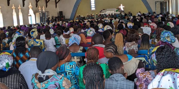 Butembo : l’EERA accueille le culte œcuménique de la Journée internationale des droits de la femme