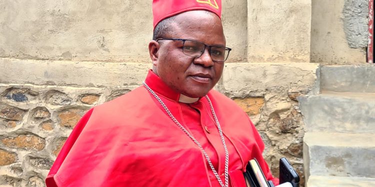 Université d’Oicha : réaménagement partiel du comité de gestion, Mgr Kihuka nommé Secrétaire général administratif