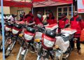 Butembo : sept enseignants de l’EP Swanga bénéficient des motos grâce au partenariat LBC-Haujue