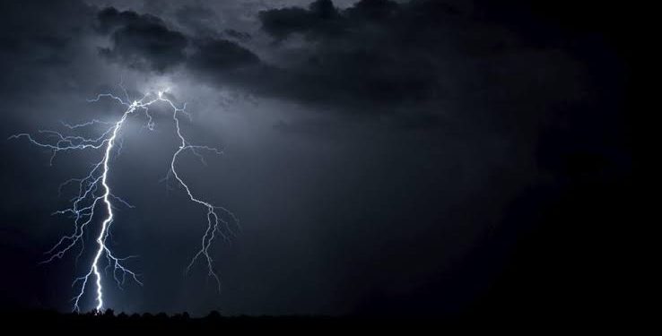 Walikale : deux personnes foudroyées à Chambucha